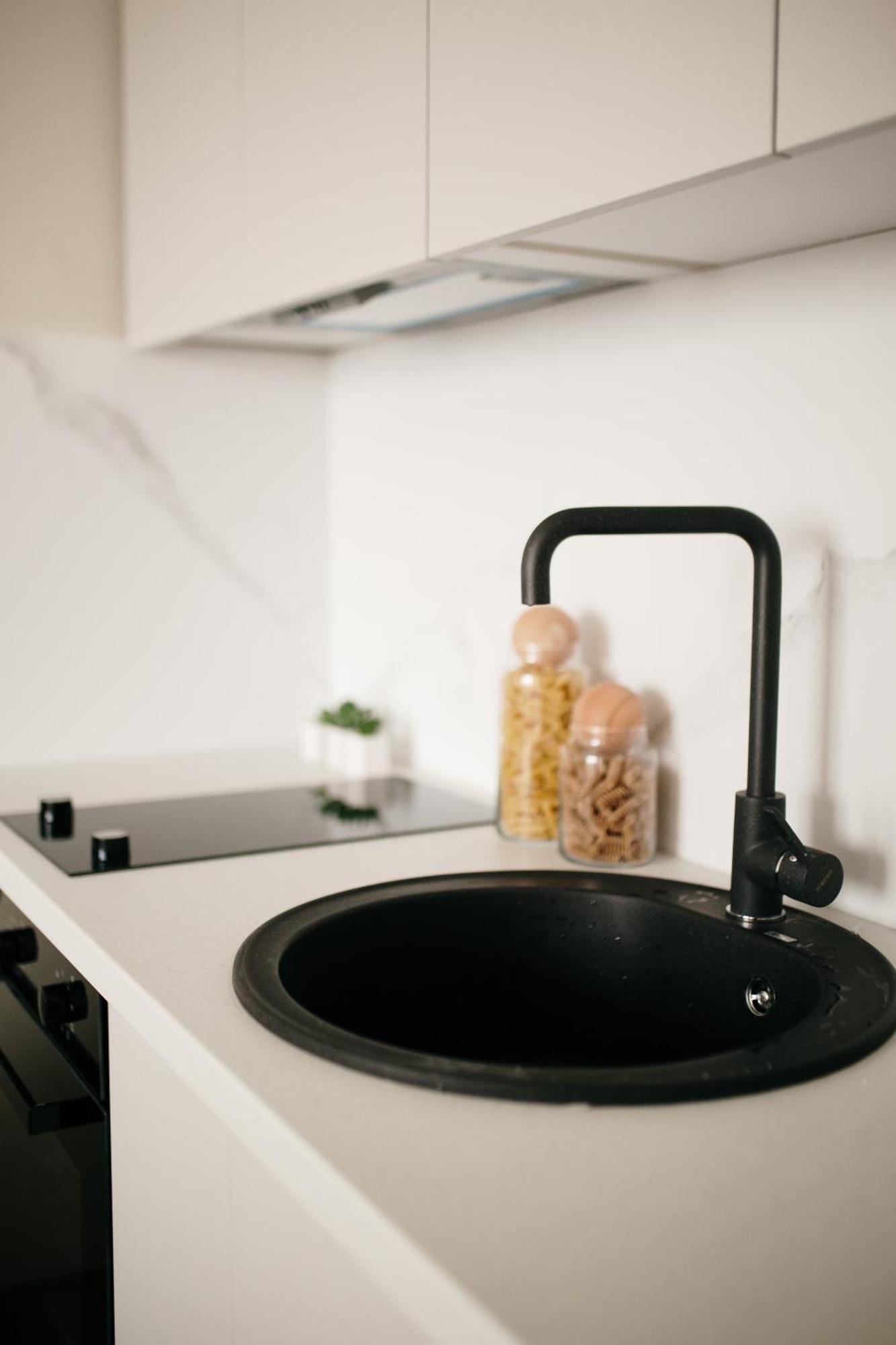 Vip Apartments ביטולה מראה חיצוני תמונה